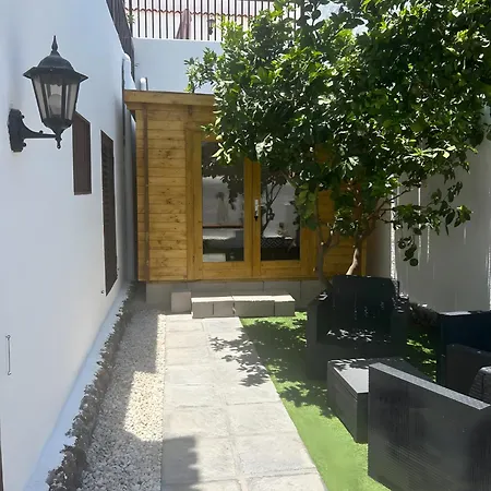 Chiara Garden View *