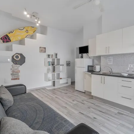 Chiara Garden View بيت للعطل أذيخي