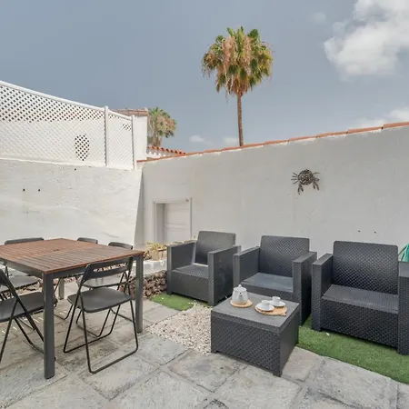 Chiara Garden View أذيخي